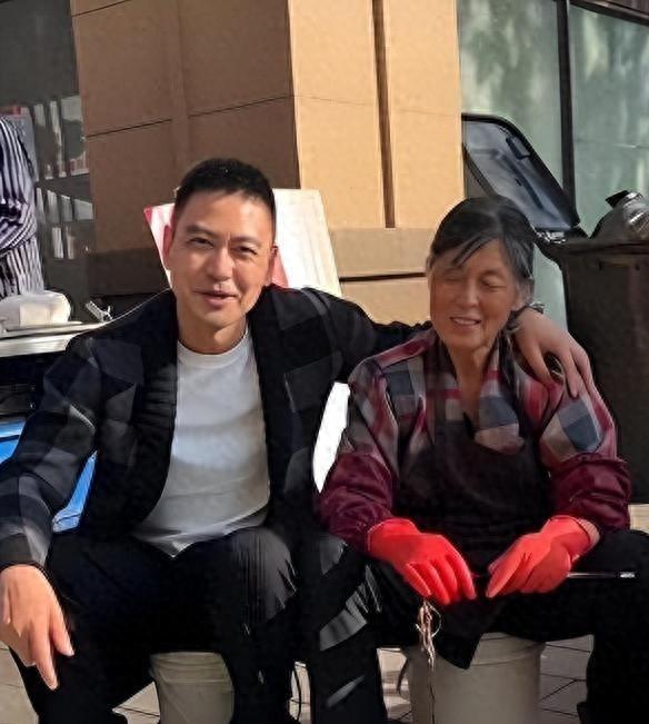 曝凯斯勒和爵士闹僵考虑离队！湖人引援机会来了
